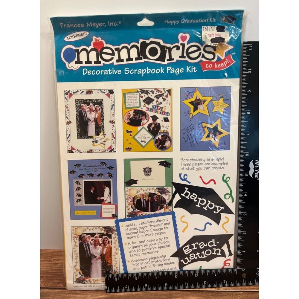 Frances Meyer 5020-010 Happy Graduation Decorative Scrapbook Page Kit